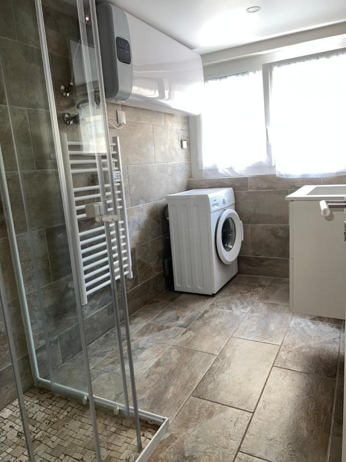 La Dream Night Apartment Pontault-Combault Bagian luar foto
