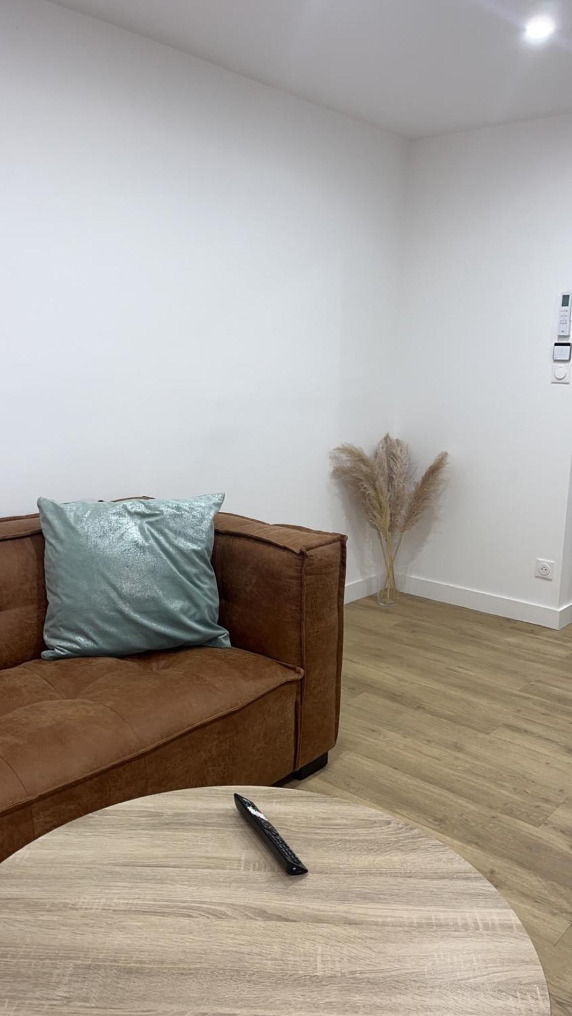 La Dream Night Apartment Pontault-Combault Bagian luar foto